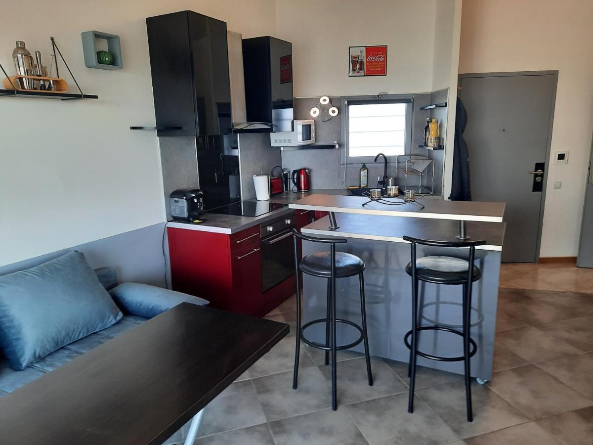 Residence Chateau Leenhardt - Appartement T2 Face A La Mer Le Grau-du-Roi Luaran gambar